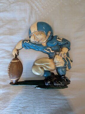 Vintage Homco 1976 Football Player Plaque Decor Cast Metal Blue Wall Hanger